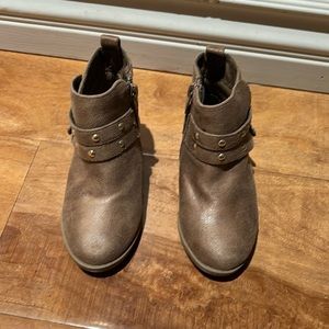 MIA toddler boots